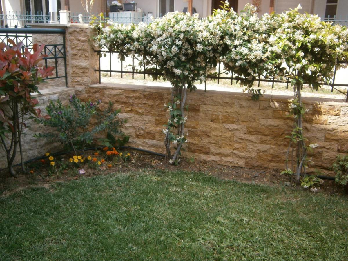 Sofia'S Villa Nikiti  Exterior photo