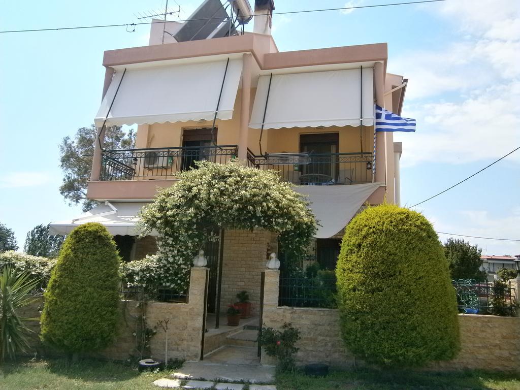 Sofia'S Villa Nikiti  Exterior photo